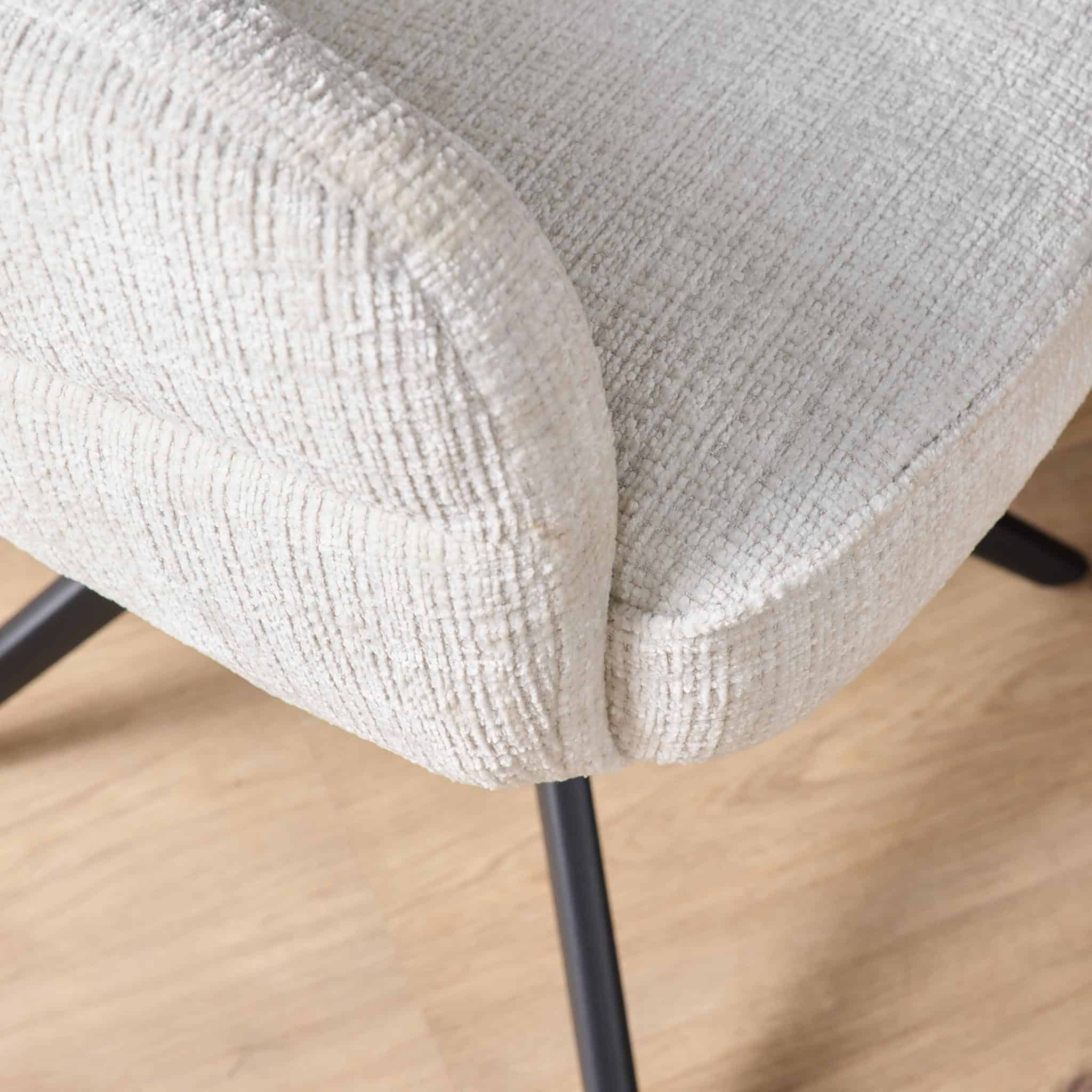 Starfurn Draaibare eetkamerstoel Bella Off White Poot Zwart