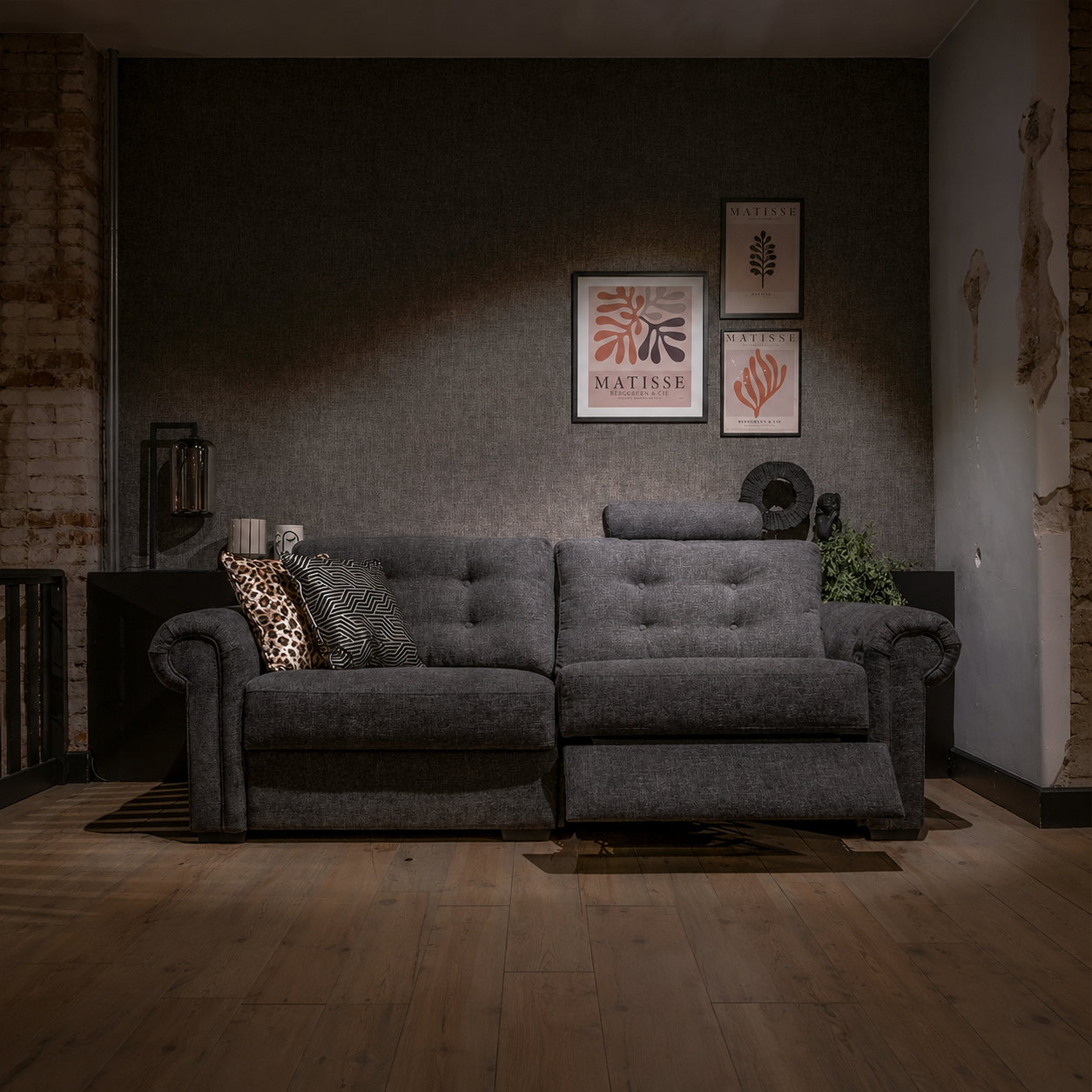 UrbanSofa-Auxerre-Presto-Sofa-Marseille-Graphite-TVmodus