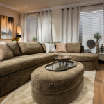 UrbanSofa-Ella-Hoekbank-met-Hocker-in-Charmonix-Espresso-detail