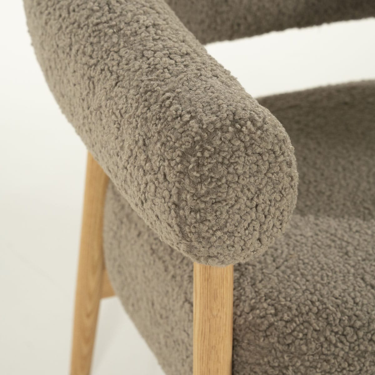 By-Boo fauteuil Mysa met arm taupe