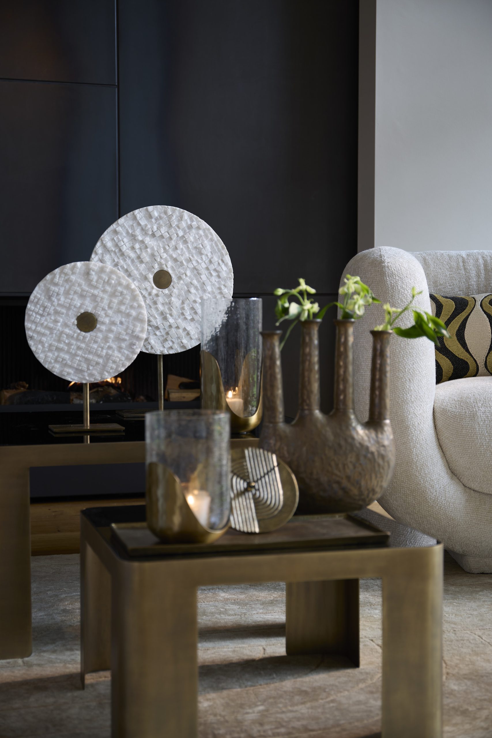 Light & Living Ornament op voet 35x12x50 cm YVO marmer wit+antiek brons