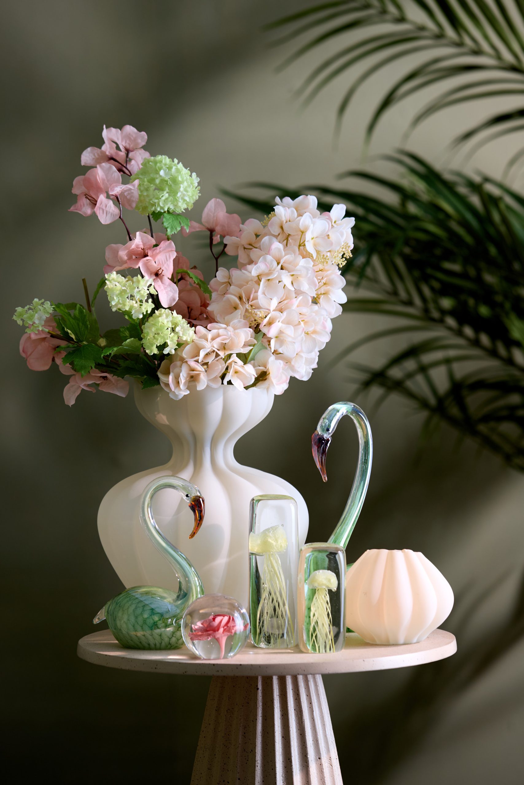 Light & Living Ornament Ø8x8 cm FLOWER glas licht roze