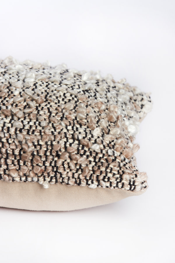 Light & Living Kussen 60x30 cm MEZOKI bouclé bruin