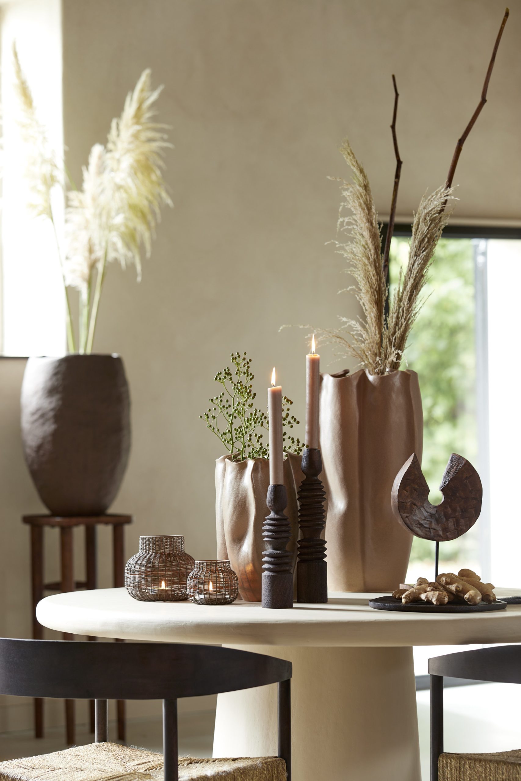 Light & Living Eettafel Ø140x76 cm KULONA beige
