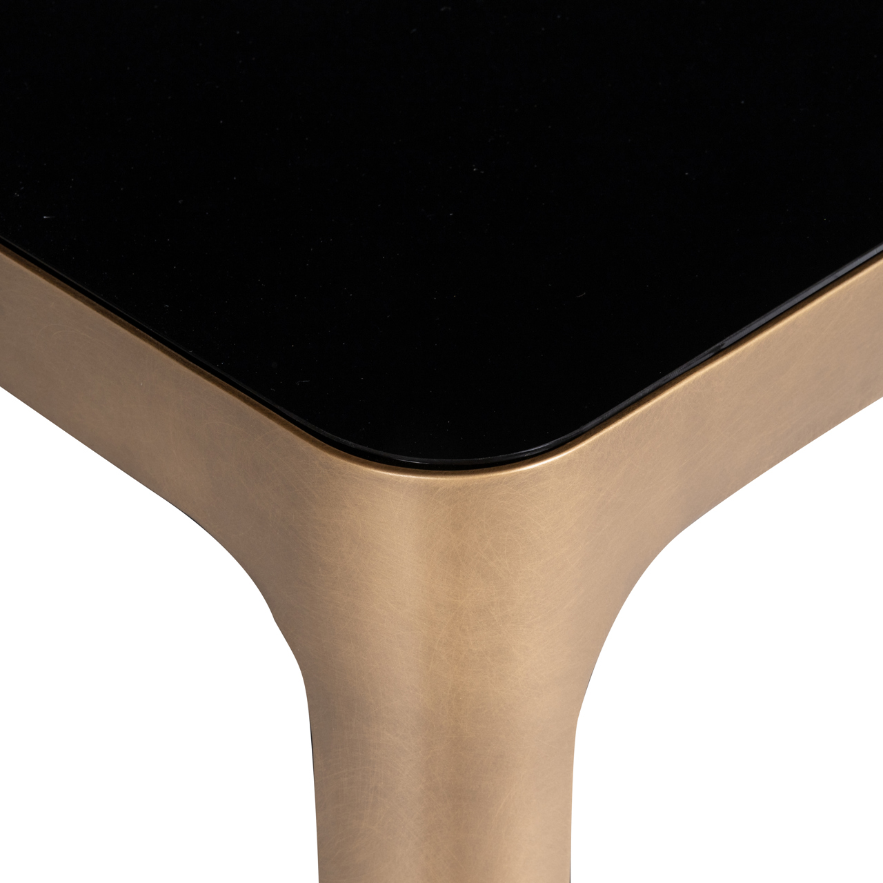 Richmond Interiors Pilaar Claridge gold antique