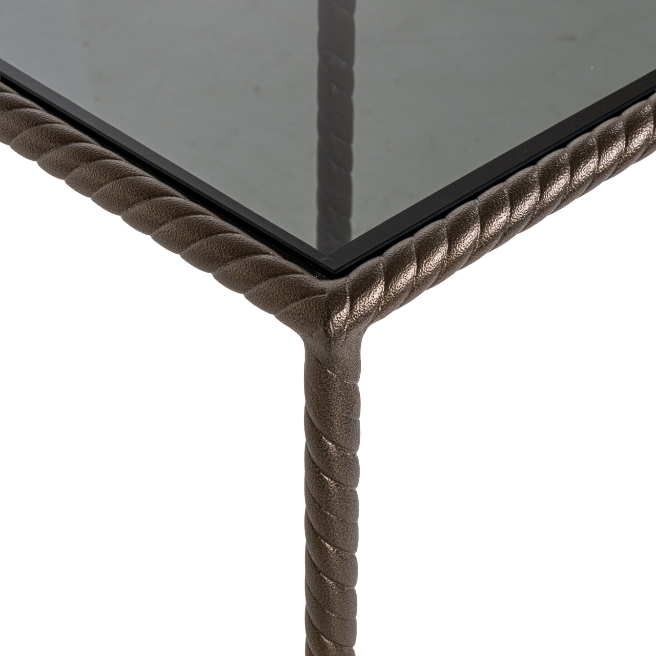 Richmond Interiors Pilaar Weston gold