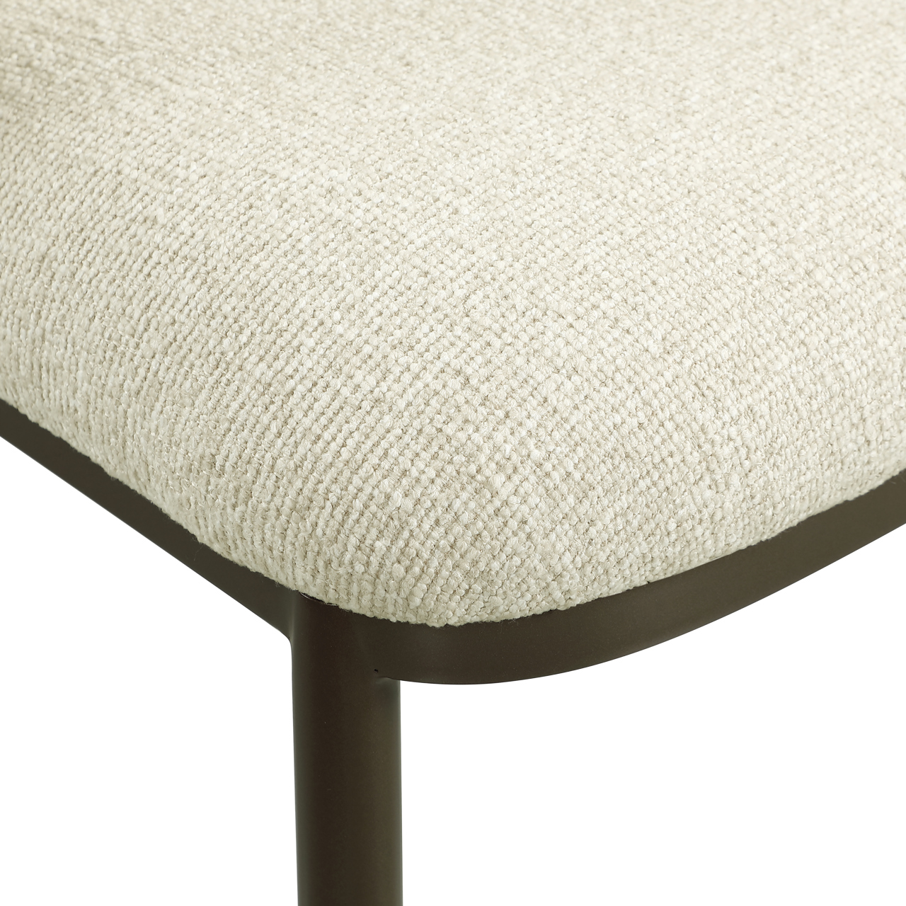 Richmond Interiors Eetkamerstoel Gandy biscotti fire retardant