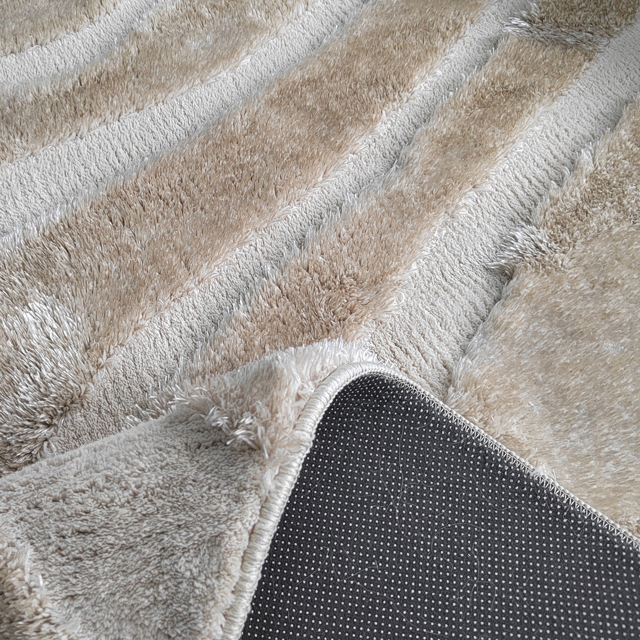 Richmond Interiors Vloerkleed Ivar beige 200x350