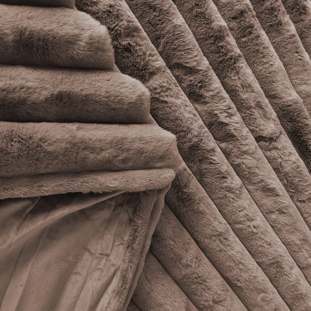 Richmond Interiors Plaid Chic Furenzo taupe 150x200