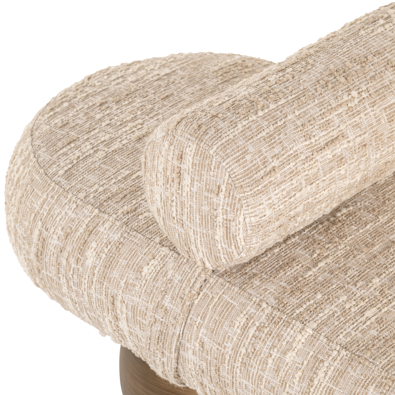 Richmond Interiors Bank Alexander Jones beige angora (Geneva)