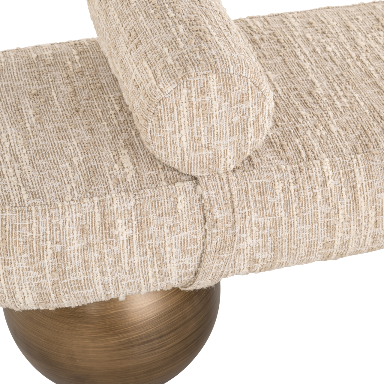 Richmond Interiors Bank Alexander Jones beige angora (Geneva)