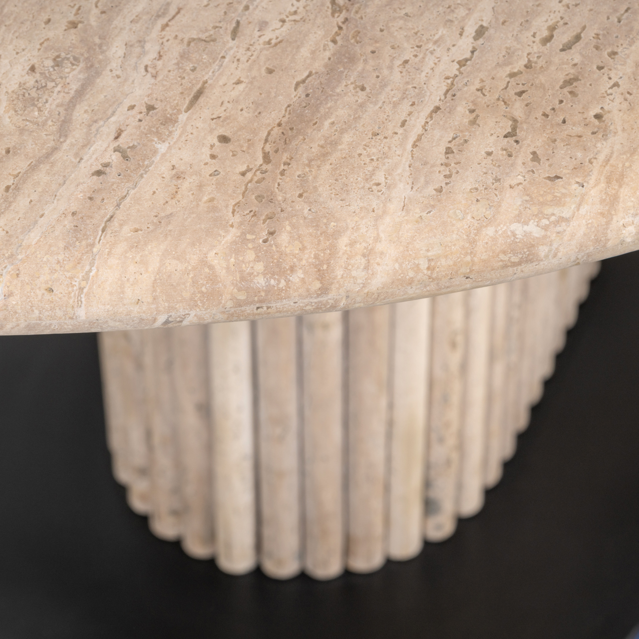Richmond Interiors Eettafel La Cantera beige 200
