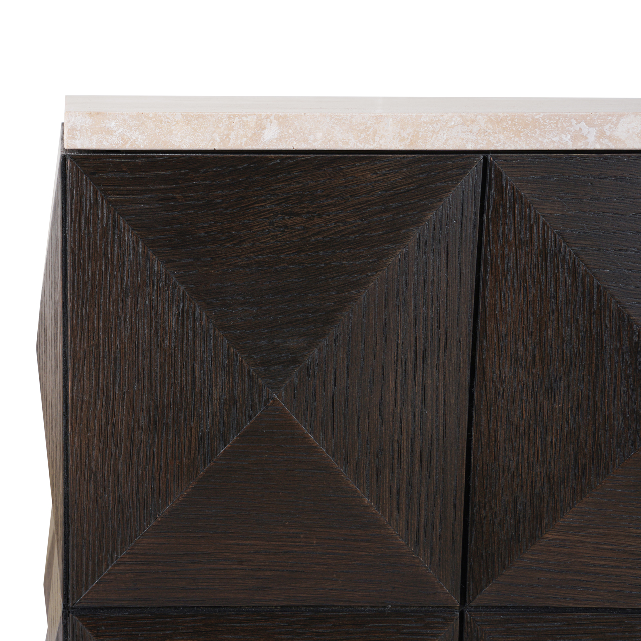 Richmond Interiors Pilaar Claremont brown