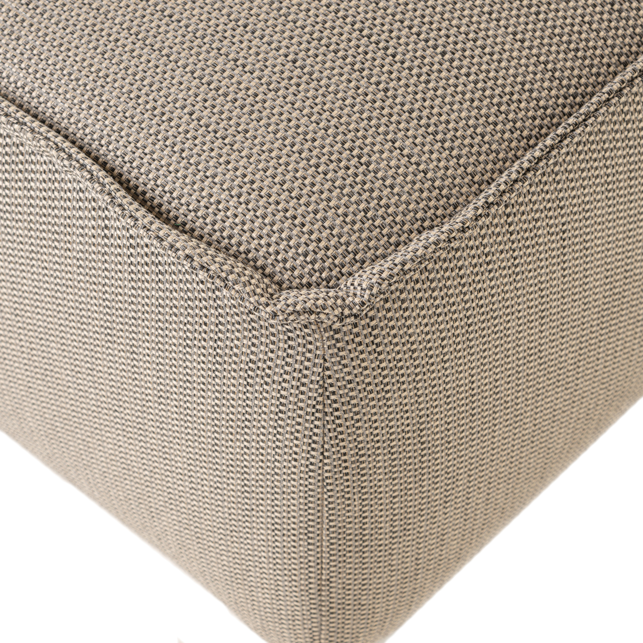 Richmond Interiors Outdoor dagbed Jondal taupe