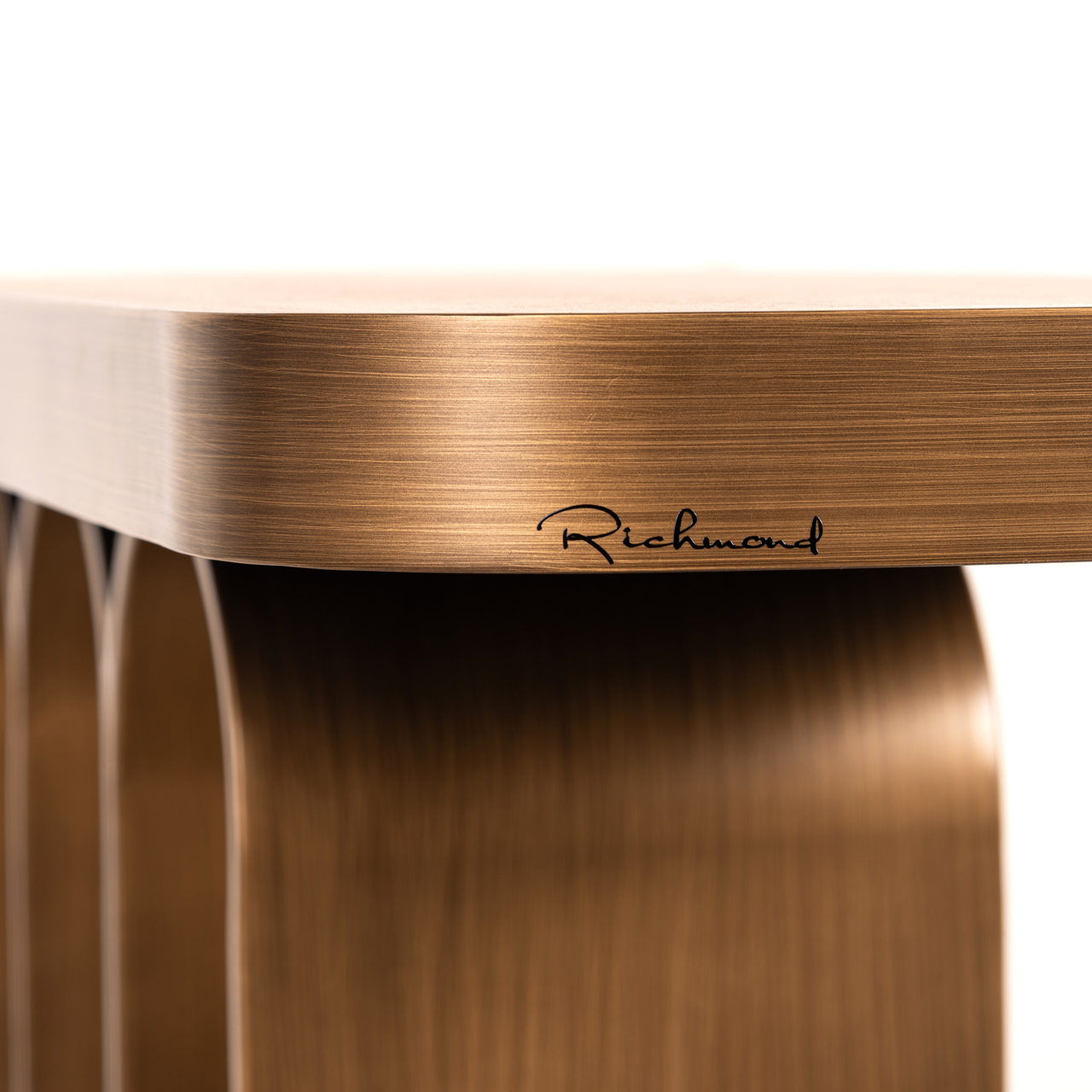 Richmond Interiors Console Locarno brushed gold
