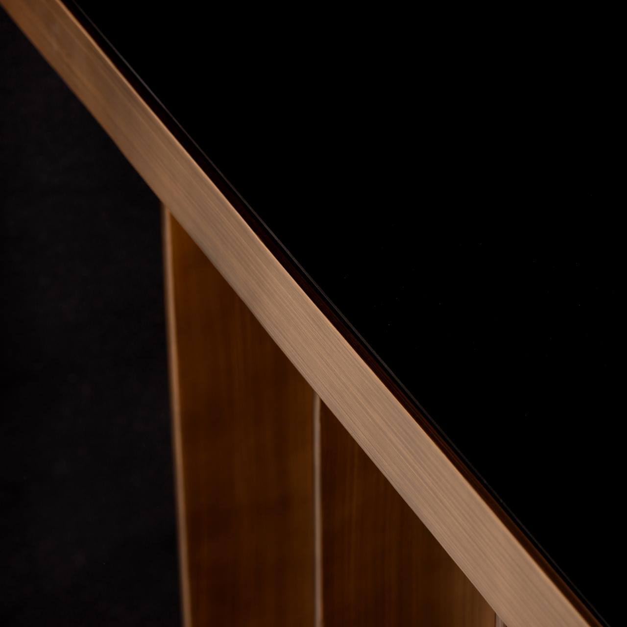 Richmond Interiors Console Locarno brushed gold