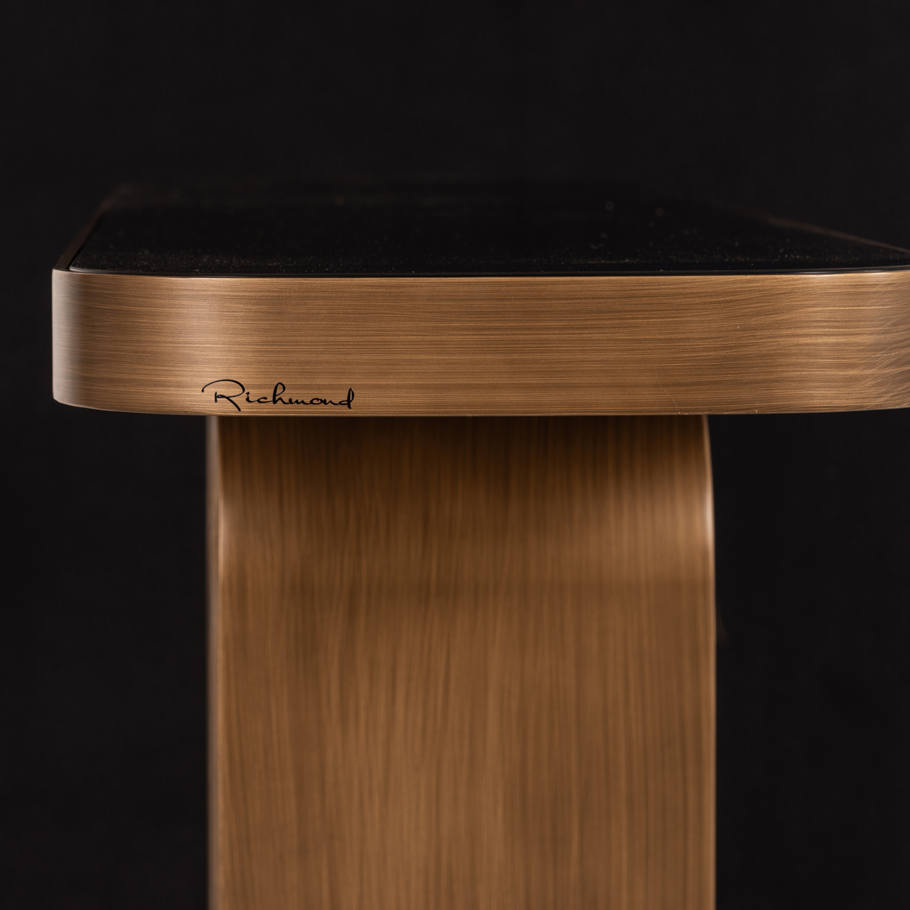 Richmond Interiors Console Locarno brushed gold