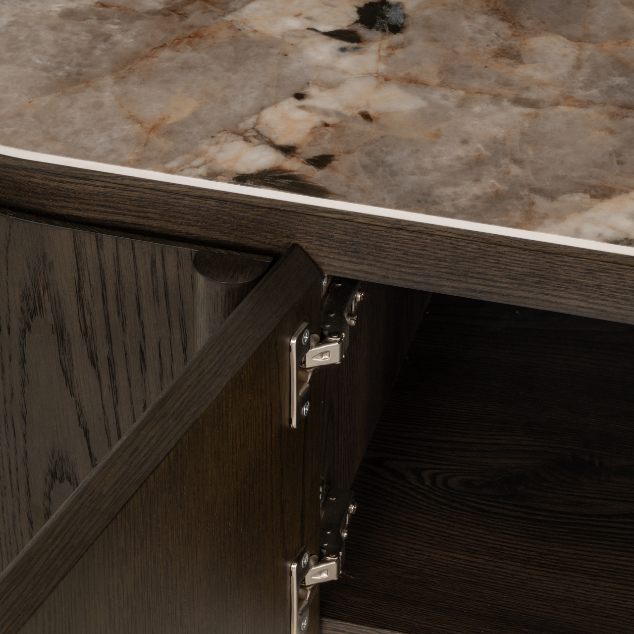 Richmond Interiors TV-meubel Langford brown