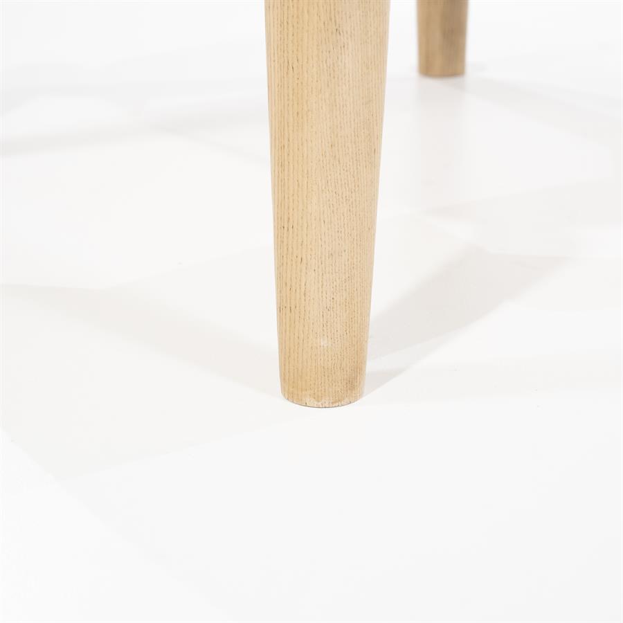 Eleonora Salontafel Selbu medium