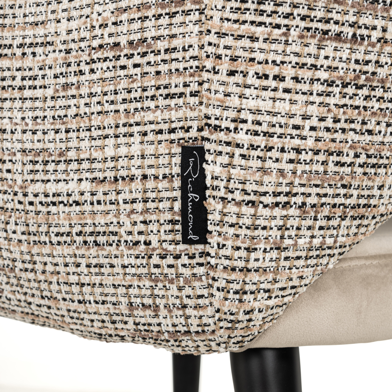 Richmond Interiors Eetkamerstoel Giovanna trendy nature / khaki velvet fire retardant