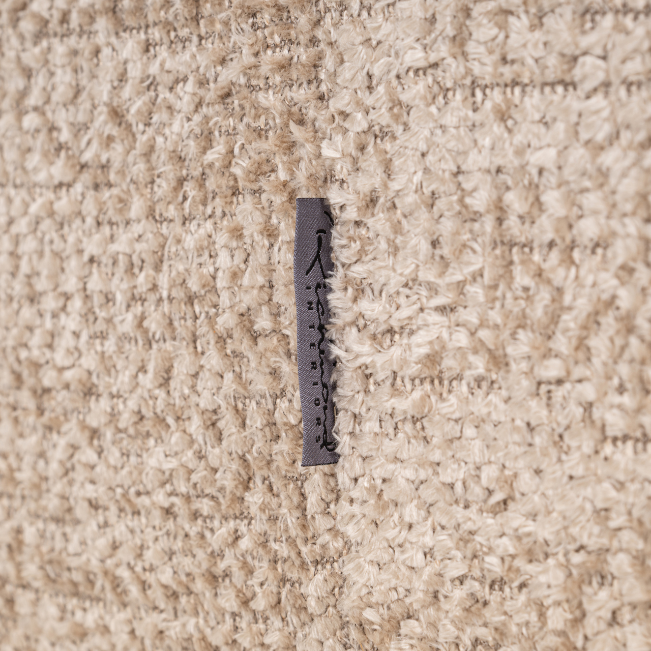 Richmond Interiors Eetkamer bank Delia customized corner fire retardant