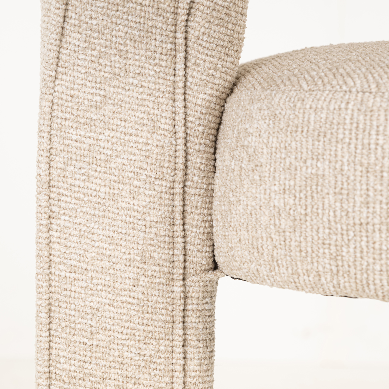 Richmond Interiors Eetkamerstoel Belle biscotti fire retardant