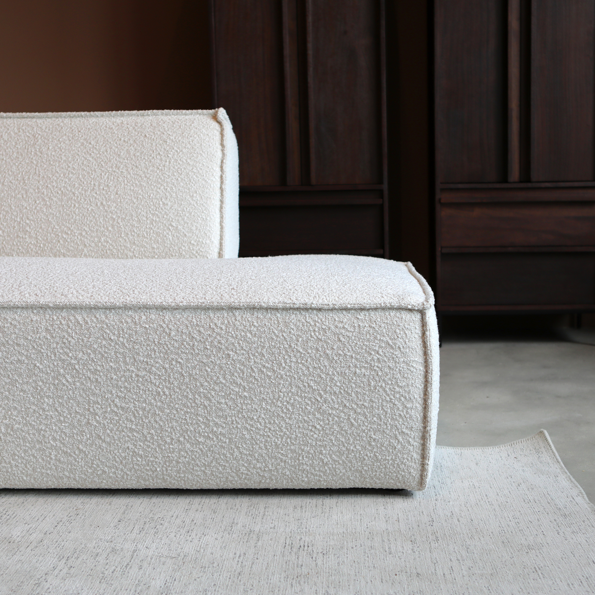 PEPP ENZO met chaise longue links