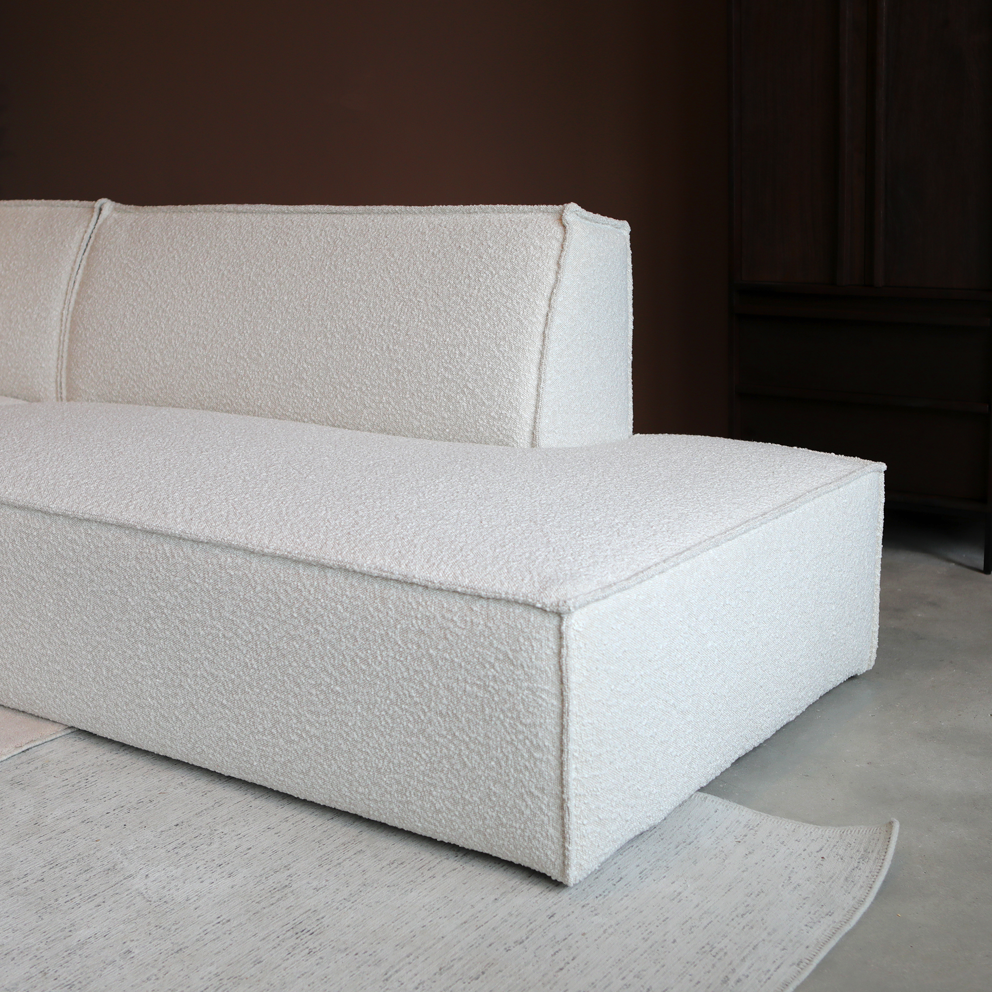 PEPP ENZO met chaise longue links