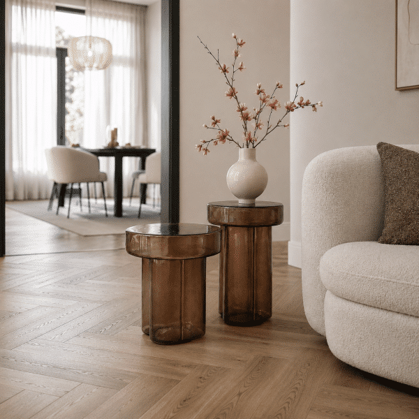 sfeerfoto Livingfurn Brix Lio Smoke Brown 37cm