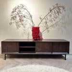 sfeerfoto tv meubel Livingfurn Ravenstein Brown 180cm