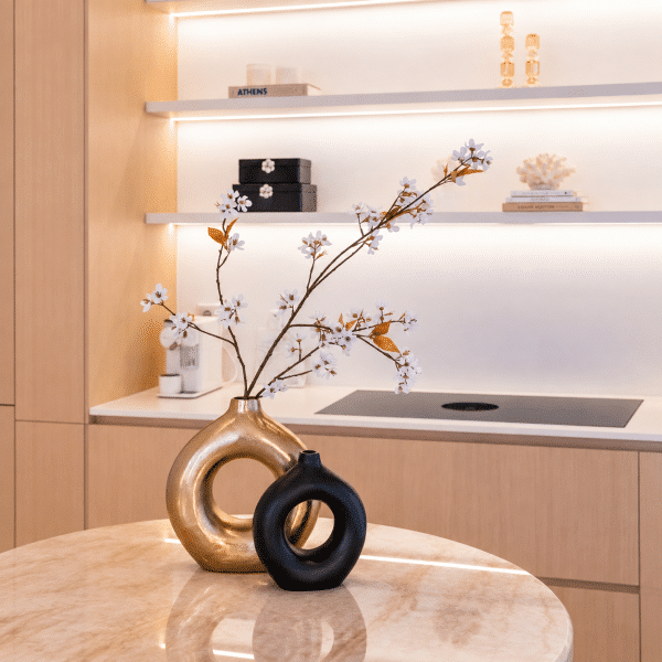 Richmond Interiors Vaas Felice black