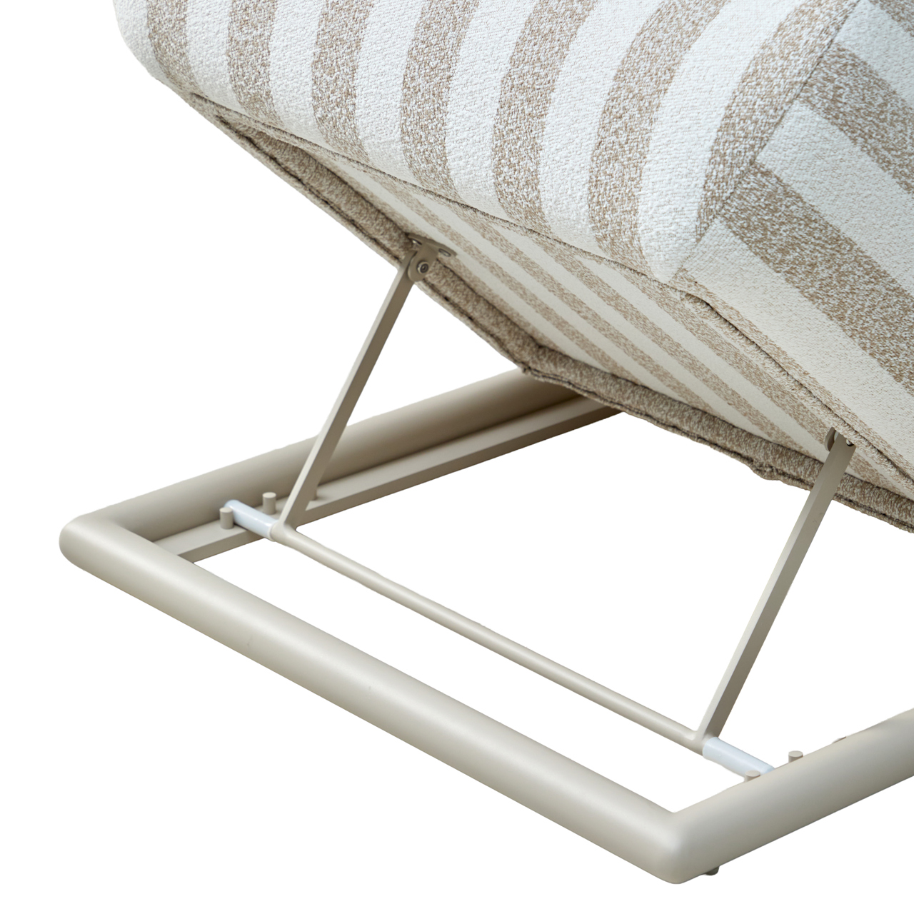 Richmond Interiors Outdoor dagbed Sullivan ecru stripe
