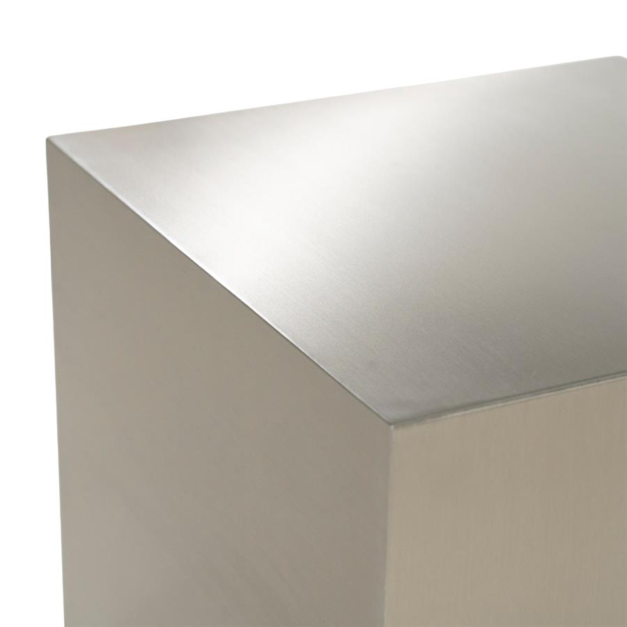 Eleonora Bijzettafel Glen